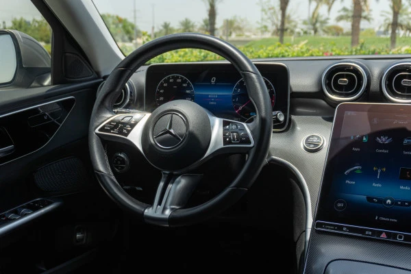  Silver Mercedes C200 Photo 