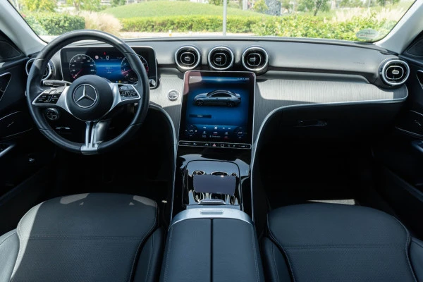  Silver Mercedes C200 Photo 