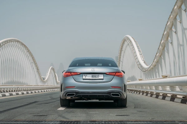  Silver Mercedes C200 Photo 