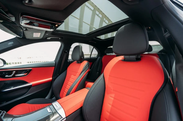  Silver Mercedes C200 Photo 