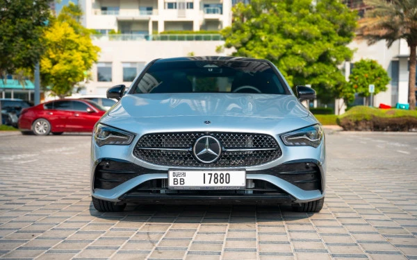  Silver Mercedes CLA200 Photo 