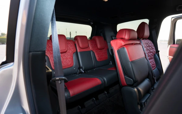  Silver Nissan Patrol Platinum V6 Photo 