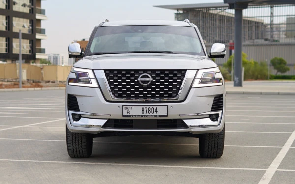  Silver Nissan Patrol V6 Photo 