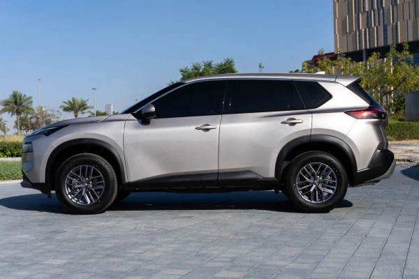  Silver Nissan Xtrail Photo 