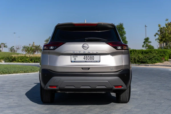  Silver Nissan Xtrail Photo 