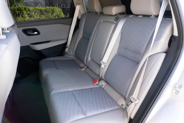  Silver Nissan Xtrail Photo 