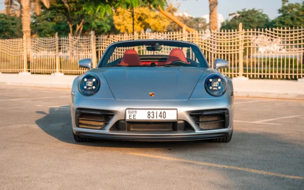  Silver Porsche 911 Carrera GTS Photo 