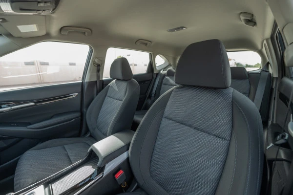  Dark Grey KIA Seltos Photo 