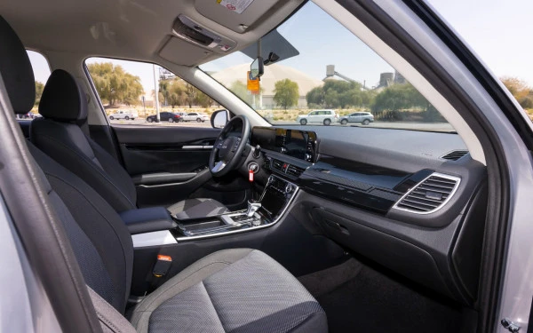  Urban Gray Pearl KIA Seltos Photo 