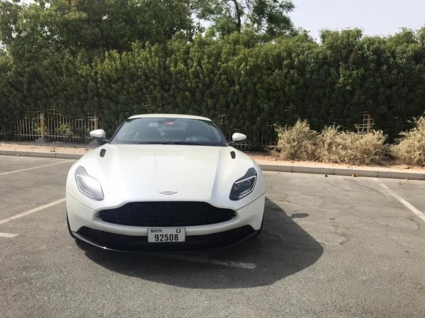  White Aston Martin DB11 Photo 