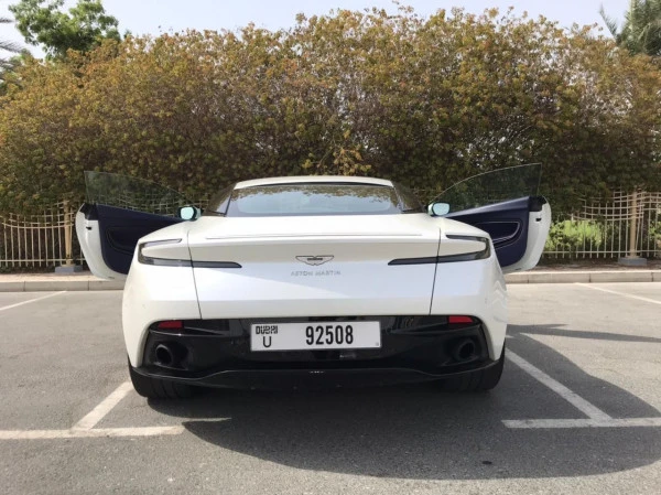  White Aston Martin DB11 Photo 