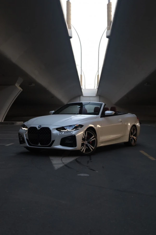  White BMW 430i cabrio Photo 