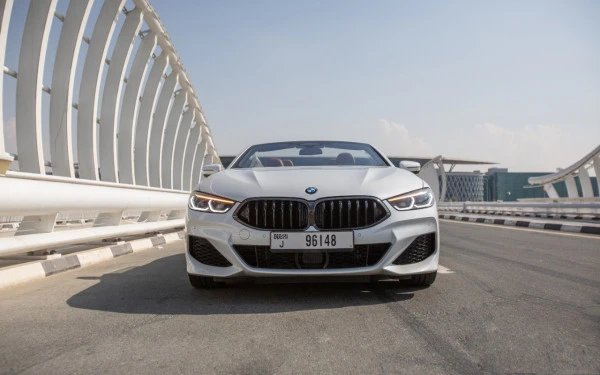  White BMW 840i cabrio Photo 