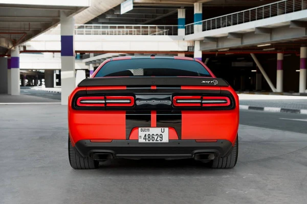  Red Dodge Challenger V8 Hellcat Photo 