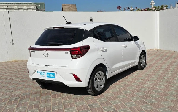  White Hyundai i10 Photo 