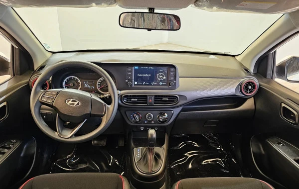  White Hyundai i10 Photo 