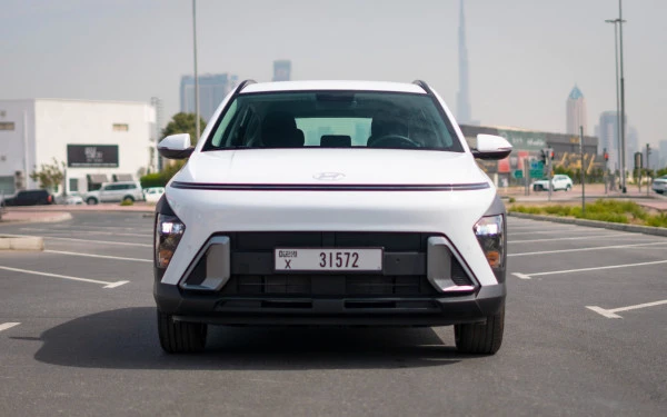  White Hyundai Kona Photo 