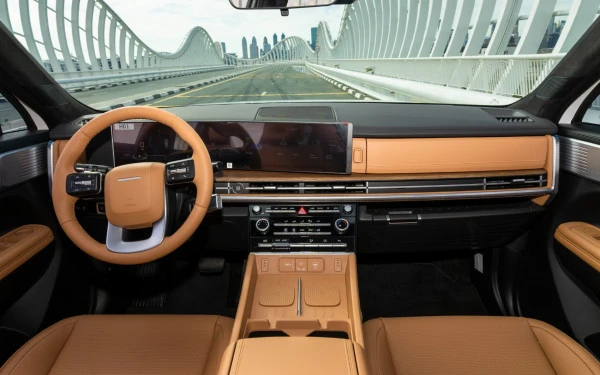  White Hyundai Santa Fe Photo 