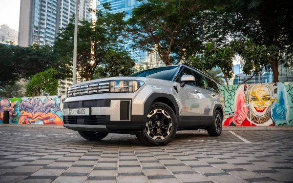  White Hyundai Santa Fe Photo 