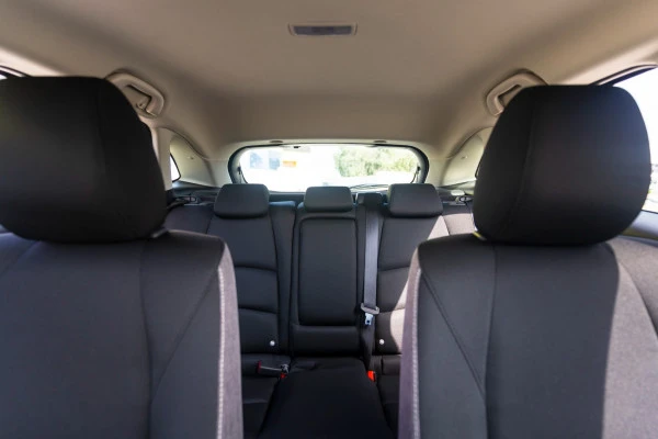  White Mazda CX3 Photo 