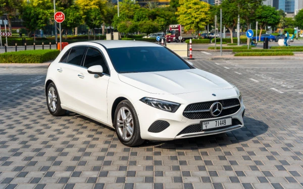  White Mercedes A220 Photo 