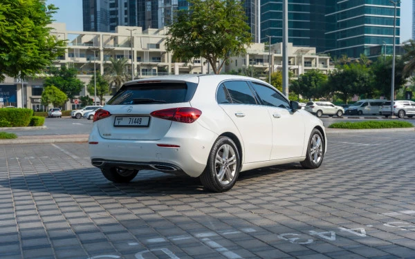 White Mercedes A220 Photo 