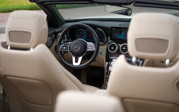  White Mercedes C300 cabrio Photo 