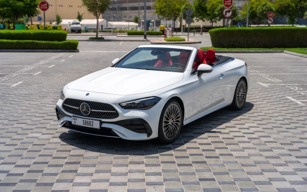  White Mercedes CLE 200 AMG cabriolet/convertible Photo 