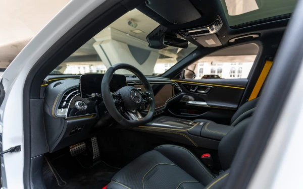  White Mercedes E53 AMG Edition 1 Photo 