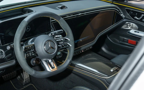  White Mercedes E53 AMG Edition 1 Photo 