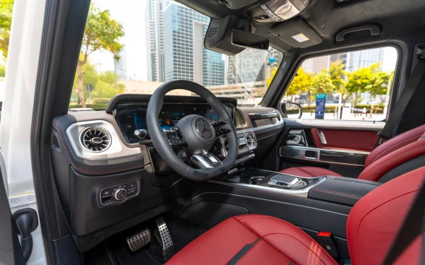  White Mercedes G63 AMG Photo 