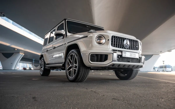  White Mercedes G63 AMG Photo 