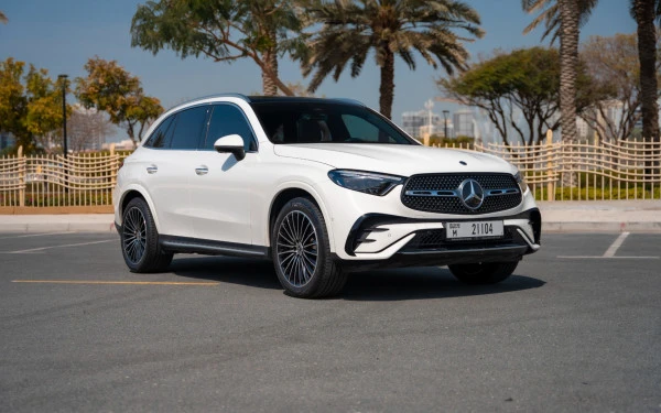  White Mercedes GLC 200 SUV Photo 