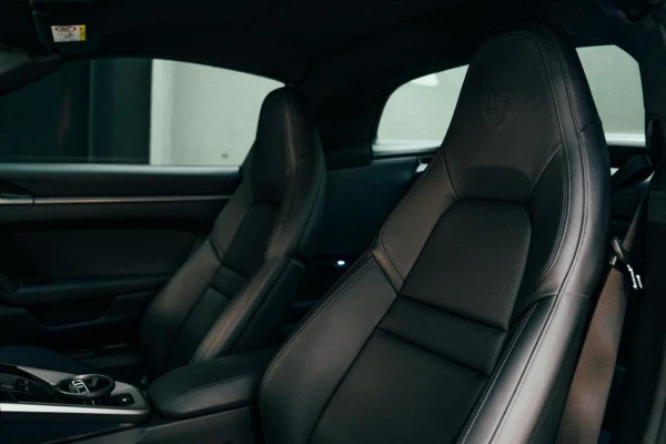  White Porsche 911 Targa Photo 