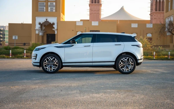  White Range Rover Evoque Photo 