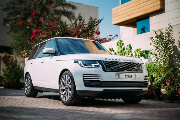  White Range Rover Vogue Photo 