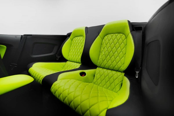  Yellow Ford Mustang Photo 