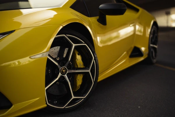  Yellow Lamborghini Evo coupe Photo 