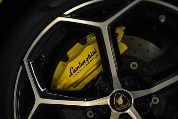  Yellow Lamborghini Evo coupe Photo 