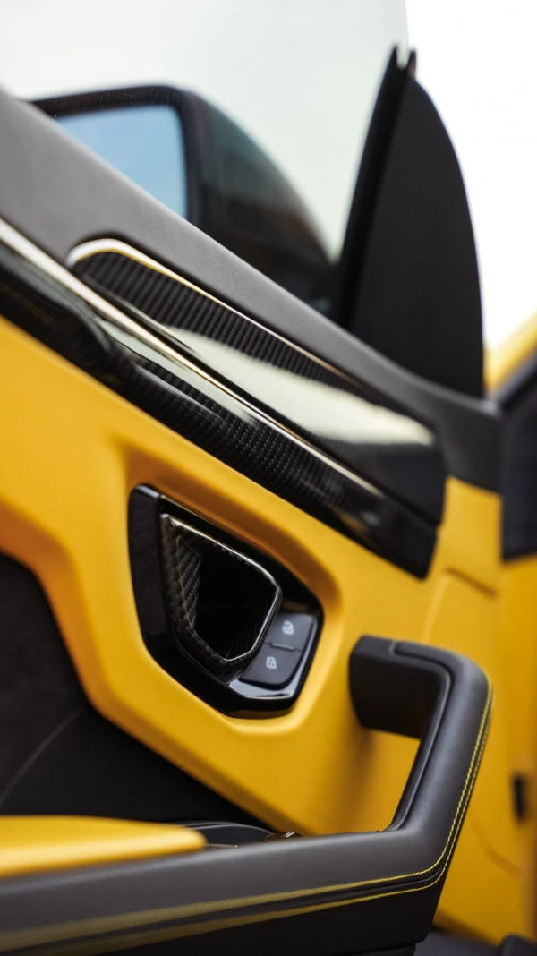  Yellow Lamborghini Urus Photo 