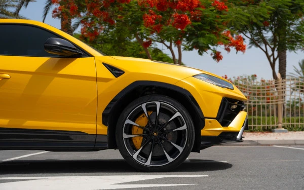  Yellow Lamborghini Urus Photo 