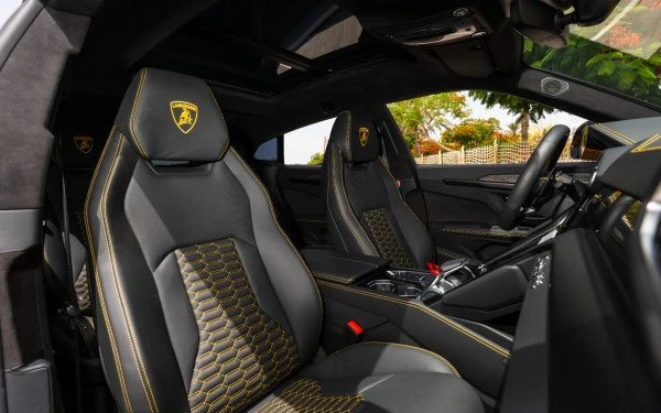  Yellow Lamborghini Urus Photo 