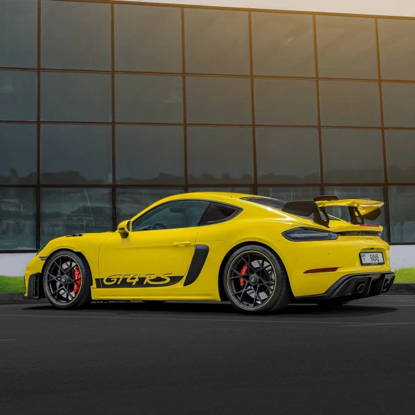  Yellow Porsche GT4 RS Photo 